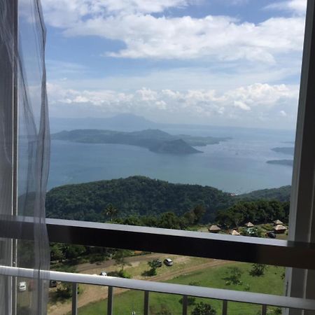 Wind Residences Tower 4 18Th Floor 大雅台 外观 照片