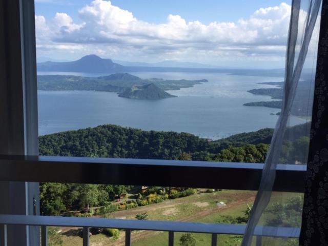 Wind Residences Tower 4 18Th Floor 大雅台 外观 照片