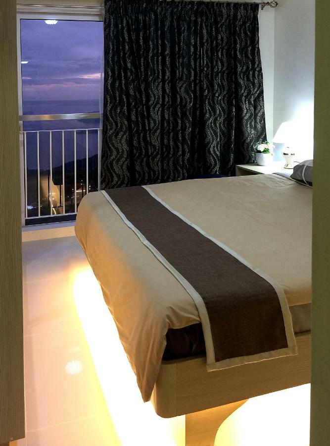 Wind Residences Tower 4 18Th Floor 大雅台 外观 照片
